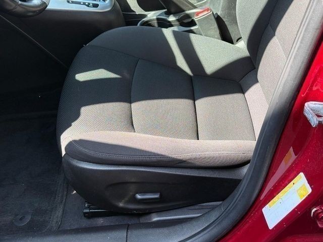 Chevrolet Cruze Vehicle Full-screen Gallery Image 17