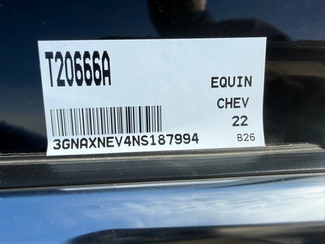 Chevrolet Equinox Vehicle Full-screen Gallery Image 11