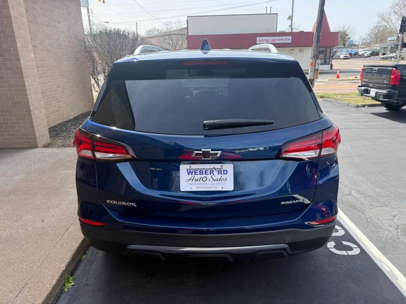 Chevrolet Equinox Vehicle Full-screen Gallery Image 7