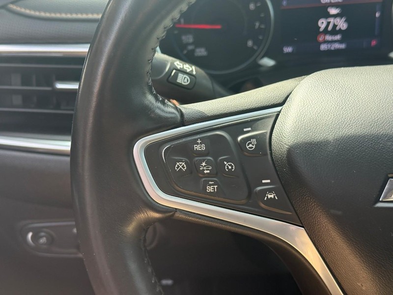 Chevrolet Equinox Vehicle Full-screen Gallery Image 18