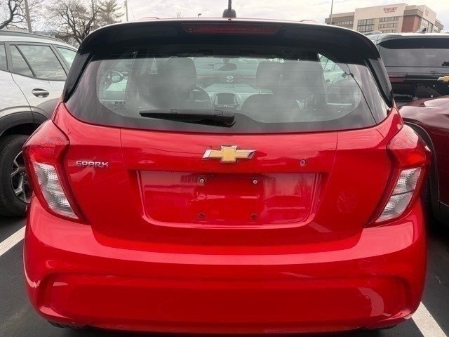 Chevrolet Spark Vehicle Full-screen Gallery Image 6