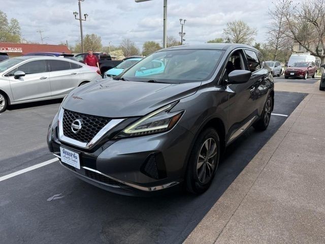 Nissan Murano Vehicle Full-screen Gallery Image 8