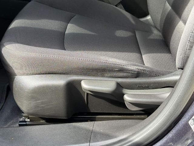 Chevrolet Malibu Vehicle Full-screen Gallery Image 18