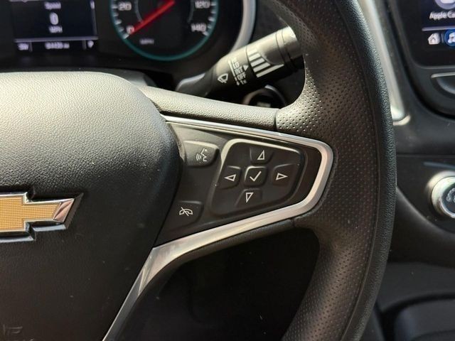 Chevrolet Malibu Vehicle Full-screen Gallery Image 20