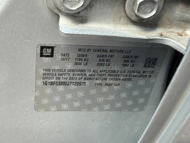 Chevrolet Cruze Vehicle Full-screen Gallery Image 25