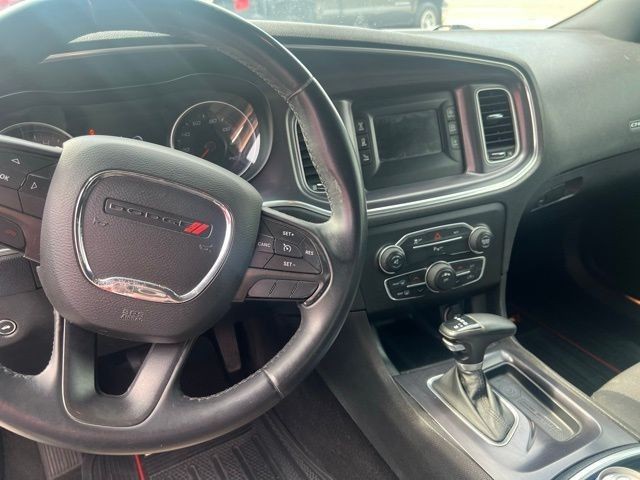 Dodge Charger Vehicle Full-screen Gallery Image 5