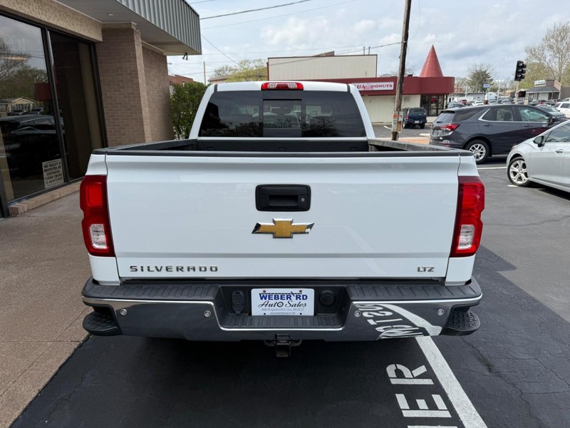 Chevrolet Silverado 1500 Vehicle Full-screen Gallery Image 07