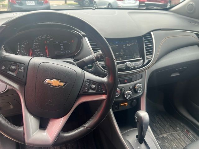 Chevrolet Trax Vehicle Full-screen Gallery Image 8