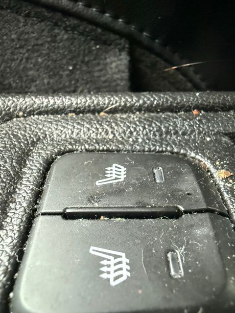 Chevrolet Spark Vehicle Full-screen Gallery Image 13