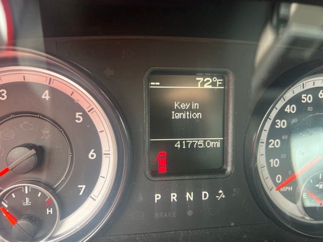 Ram 1500 Vehicle Full-screen Gallery Image 8