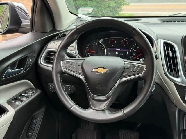 Chevrolet Equinox Vehicle Full-screen Gallery Image 13