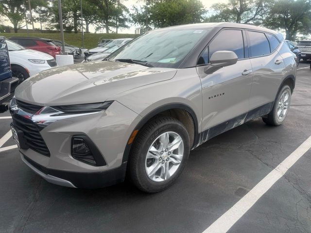 Chevrolet Blazer Vehicle Full-screen Gallery Image 2