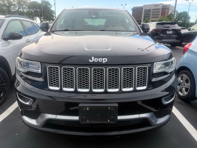 Jeep Grand Cherokee Vehicle Full-screen Gallery Image 2