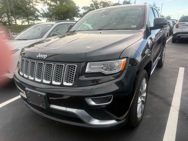 Jeep Grand Cherokee Vehicle Full-screen Gallery Image 4