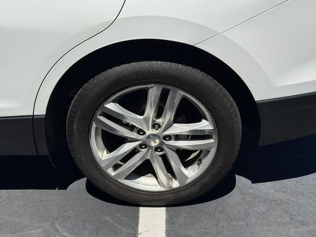 Chevrolet Equinox Vehicle Full-screen Gallery Image 5
