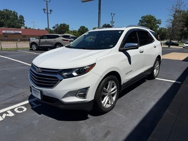 Chevrolet Equinox Vehicle Full-screen Gallery Image 8
