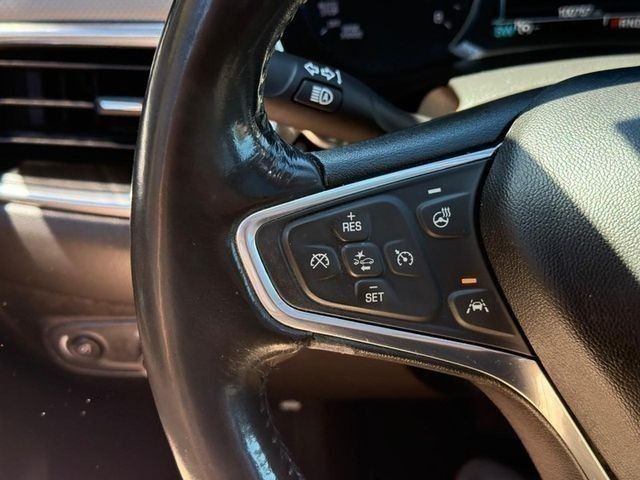 Chevrolet Equinox Vehicle Full-screen Gallery Image 19