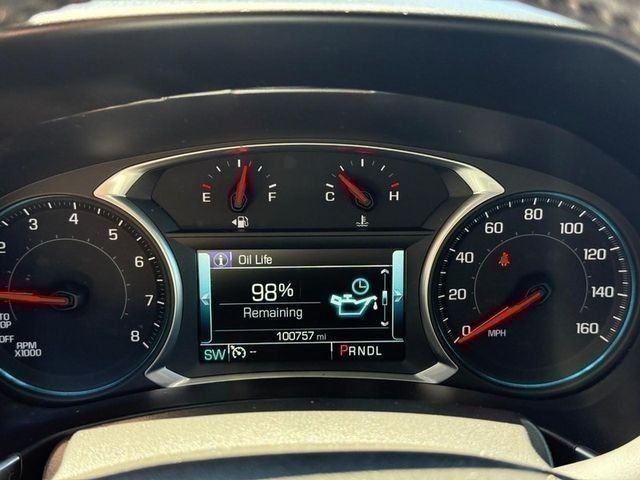 Chevrolet Equinox Vehicle Full-screen Gallery Image 21