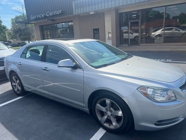 Chevrolet Malibu Vehicle Full-screen Gallery Image 03