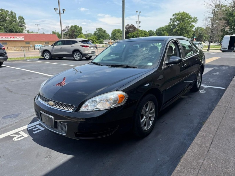 Chevrolet Impala Limited Vehicle Full-screen Gallery Image 07
