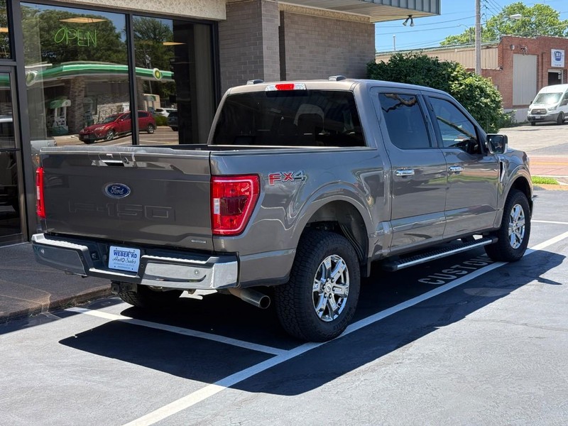 Ford F-150 Vehicle Full-screen Gallery Image 03