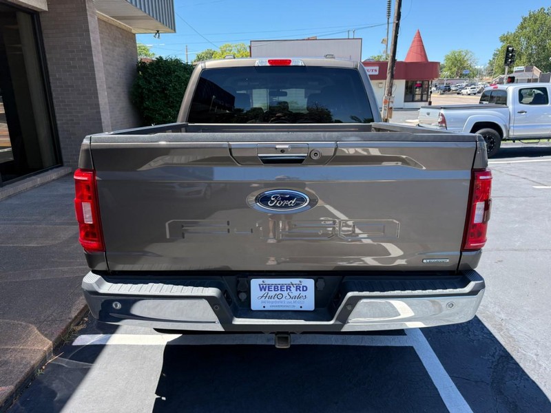 Ford F-150 Vehicle Full-screen Gallery Image 07