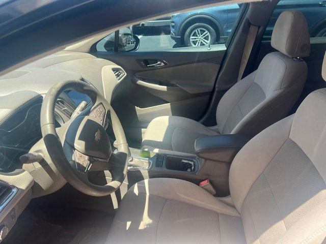 Chevrolet Cruze Vehicle Full-screen Gallery Image 5