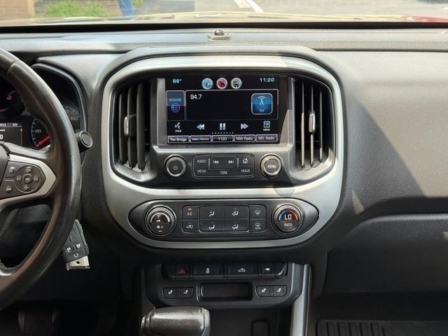 Chevrolet Colorado Vehicle Full-screen Gallery Image 13