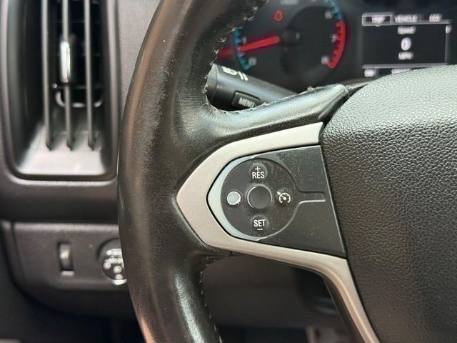 Chevrolet Colorado Vehicle Full-screen Gallery Image 18