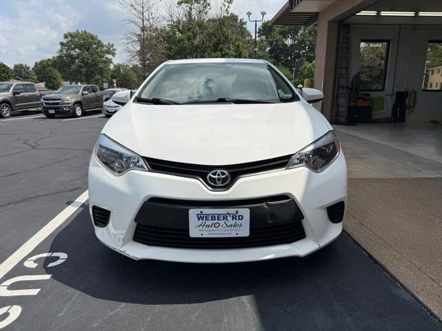 Toyota Corolla Vehicle Full-screen Gallery Image 8