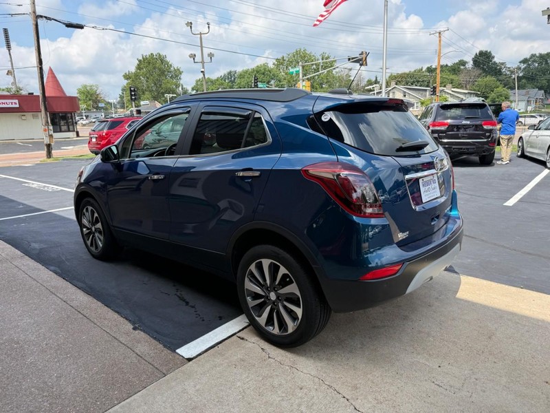 Buick Encore Vehicle Full-screen Gallery Image 4