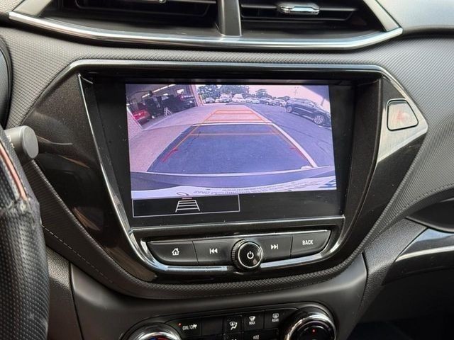 Chevrolet Trailblazer Vehicle Full-screen Gallery Image 23