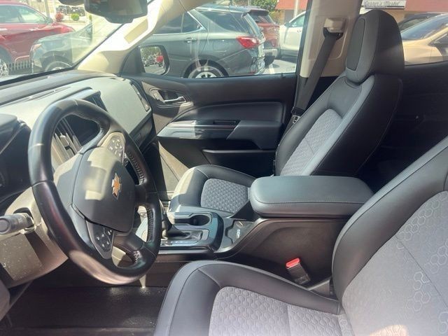 Chevrolet Colorado Vehicle Full-screen Gallery Image 7