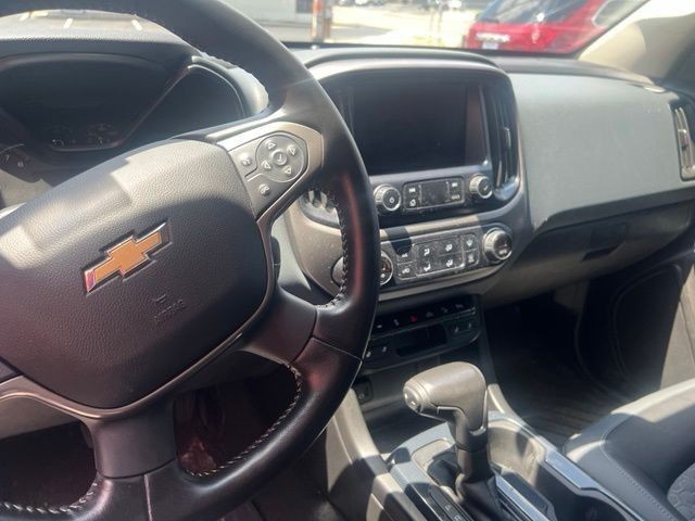 Chevrolet Colorado Vehicle Full-screen Gallery Image 8