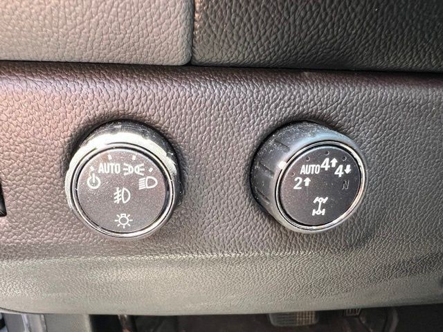 Chevrolet Colorado Vehicle Full-screen Gallery Image 9