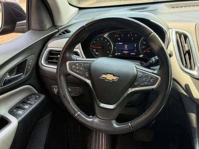 Chevrolet Equinox Vehicle Full-screen Gallery Image 12