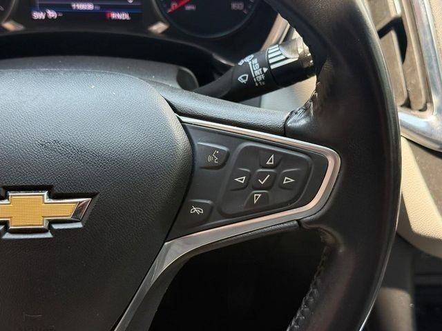 Chevrolet Equinox Vehicle Full-screen Gallery Image 20