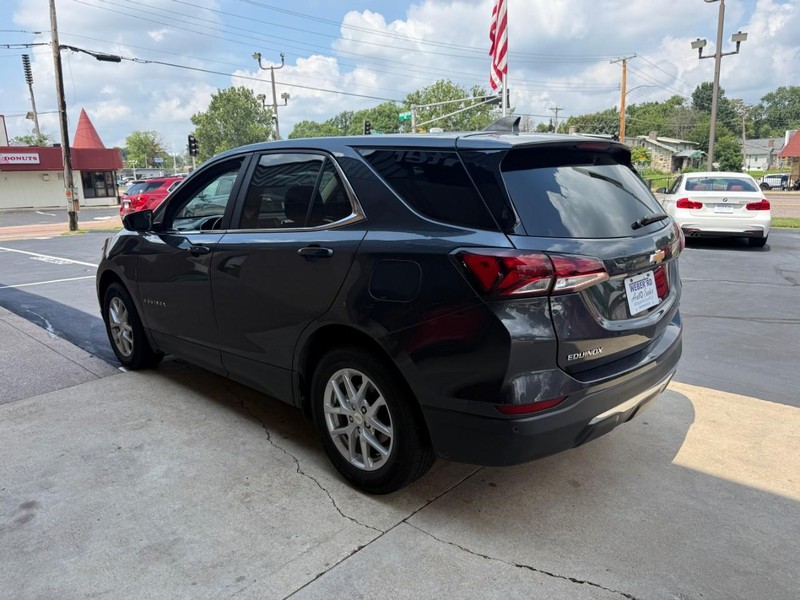 Chevrolet Equinox Vehicle Full-screen Gallery Image 4
