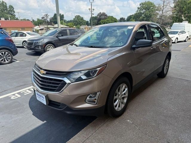 Chevrolet Equinox Vehicle Full-screen Gallery Image 7