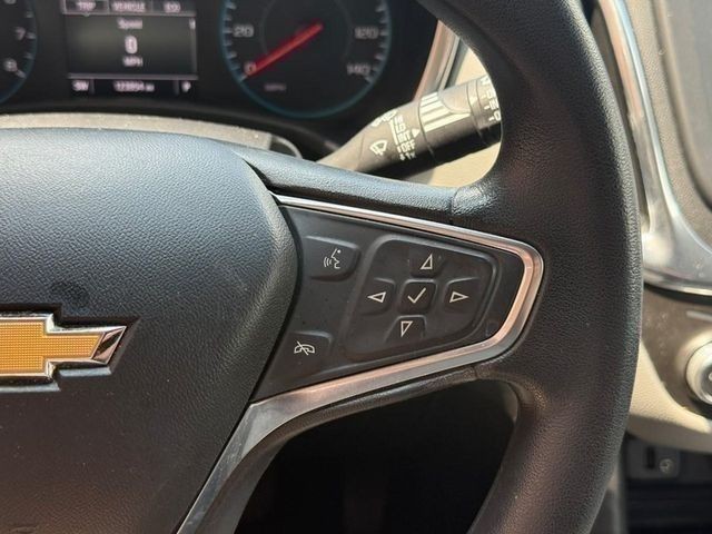 Chevrolet Equinox Vehicle Full-screen Gallery Image 19