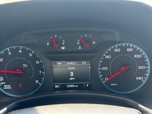 Chevrolet Equinox Vehicle Full-screen Gallery Image 20