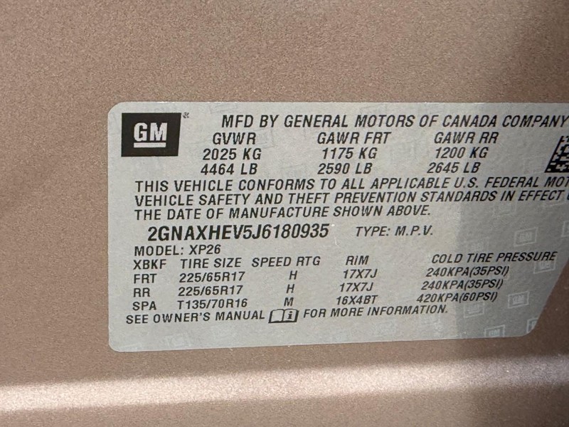 Chevrolet Equinox Vehicle Full-screen Gallery Image 23