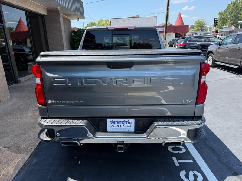 Chevrolet Silverado 1500 Vehicle Full-screen Gallery Image 07