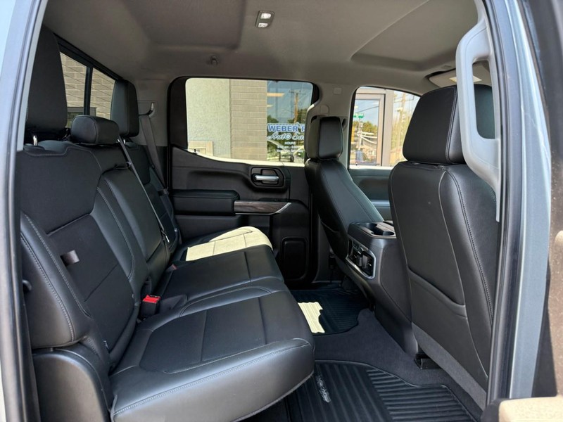 Chevrolet Silverado 1500 Vehicle Full-screen Gallery Image 10