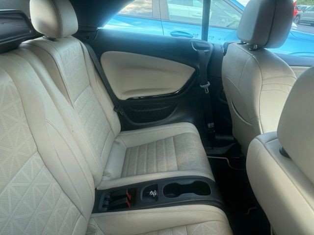 Buick Cascada Vehicle Full-screen Gallery Image 7