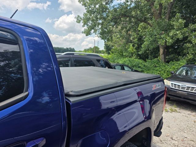 Chevrolet Colorado Vehicle Full-screen Gallery Image 4