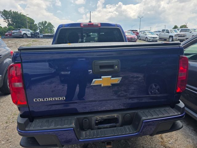 Chevrolet Colorado Vehicle Full-screen Gallery Image 8