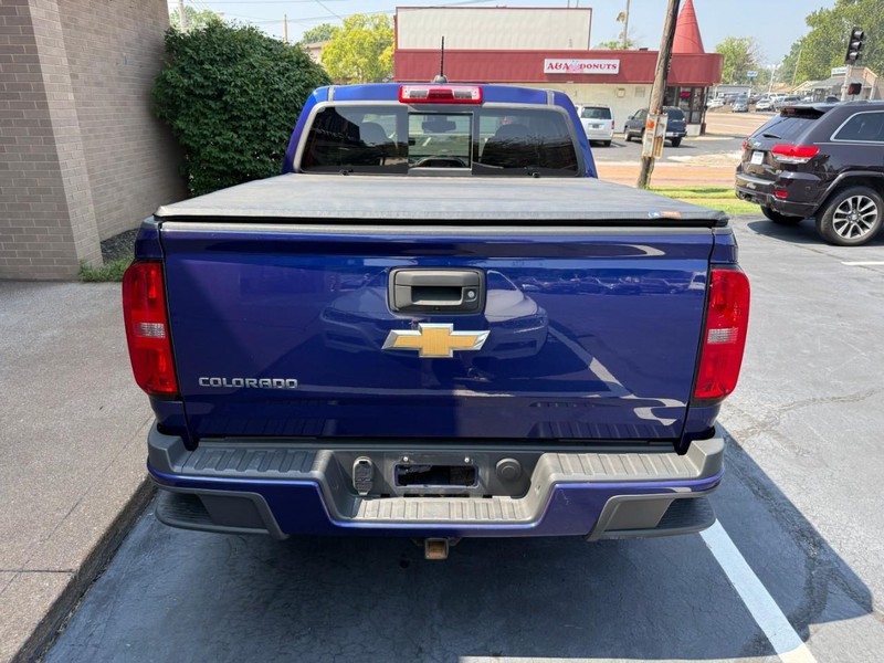 Chevrolet Colorado Vehicle Full-screen Gallery Image 07