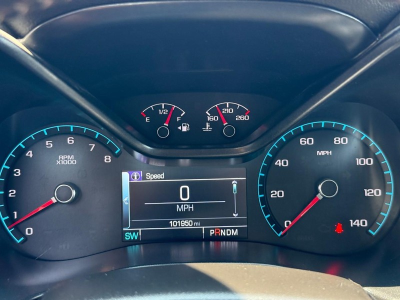 Chevrolet Colorado Vehicle Full-screen Gallery Image 21