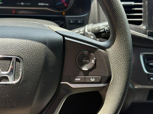 Honda Passport Vehicle Full-screen Gallery Image 19
